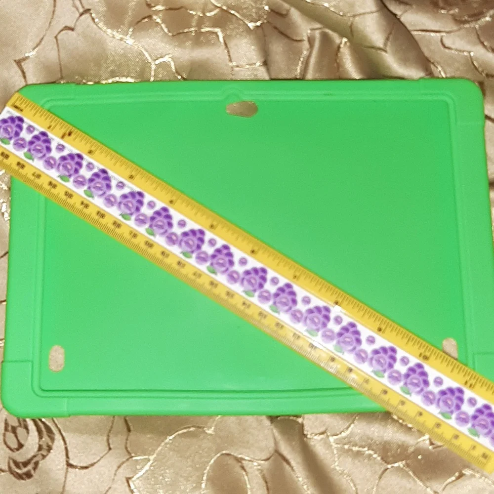 🎮Green Tablet Case- Like New🕹